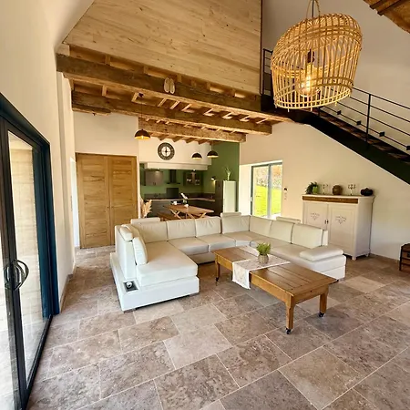 Jolie De Charme Pour 8 Personnes Avec Piscine Rouffignac Saint-Cernin