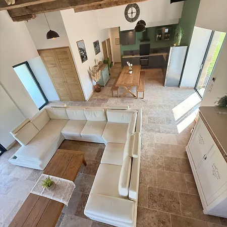 Jolie De Charme Pour 8 Personnes Avec Piscine *
